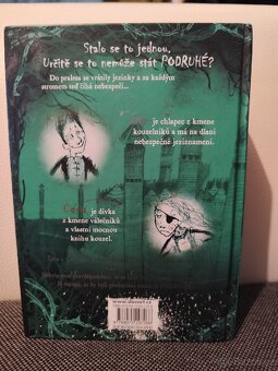 Kouzelníci z pradávna: Kouzlo druhé šance - Cowellová - 2