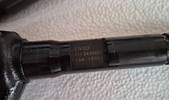 Mazda cx7 originální vstřikovací trysky - 2