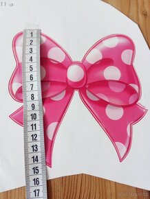 Samolepka na zeď Minnie mašle- NOVÁ - 2