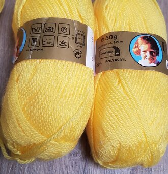 Pletací příze Uschi. 150g. - 2