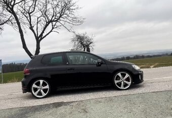 Golf 6 GTI - EDICE ADIDAS - 2