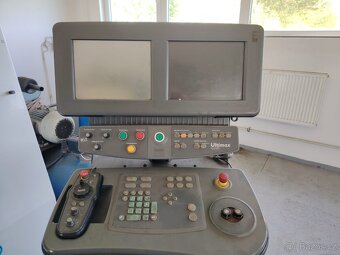 Frézovací centrum HURCO MC 30 HT/M - 2