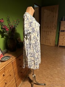 Elegantní blůzka vel.XL - 2