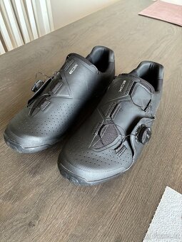 Tretry Shimano SH-XC300 - vel. 45 (nové - jen vyzkoušené) - 2