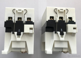 Stykače C44 + pomocné kontakty - 2