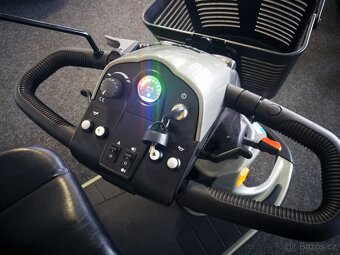 Elektrický invalidní skútr - 2