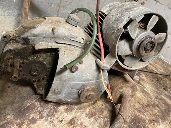 Motor ČZ 150 - 2