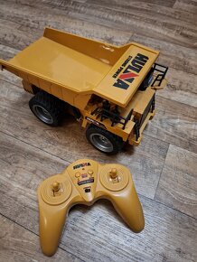 RC sklápěč 1540 Dump Truck - 2