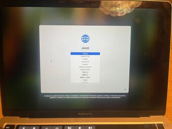 MacBook Pro 13” (2020) | 8 GB RAM | 256 GB SSD | TOP stav - 2