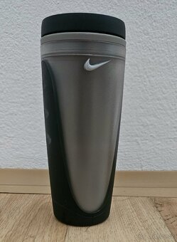 Nike mug / termo láhev - 2
