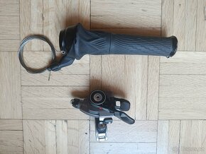 Sram - 2