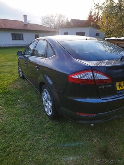 Ford Mondeo Anglie - 2