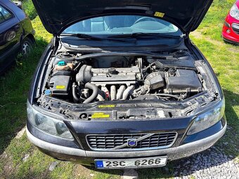 Volvo S60 2,4 benzín. - 2
