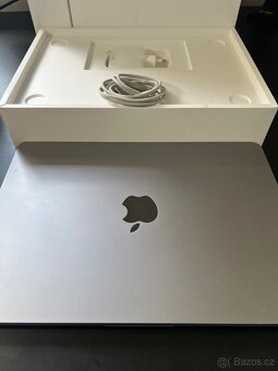 MacBook Air M2 16 GB RAM 256 SSD - 2