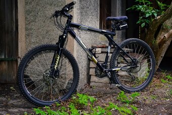 GT Avalanche 1.0 v bezvadném stavu - 2