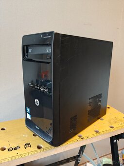 Stolní PC HP - 2