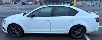 Octavia 3 RS 2.0TDI 135 KW - DSG - 2
