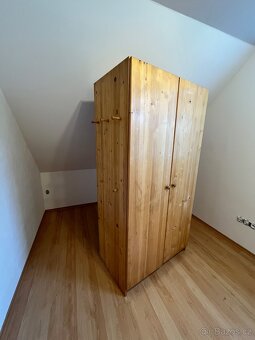 Satni policova skrin 90x180cm celo masiv s vesaky - 2