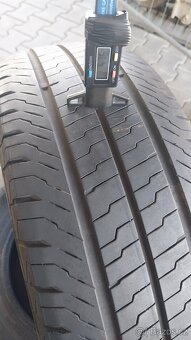 Prodám 2 x letní pneu Continental 215/65/16 C - 2