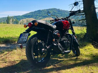 Royal Enfield HNTR 350 - 2
