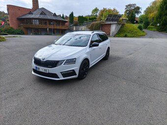 Škoda Octavia RS - 2
