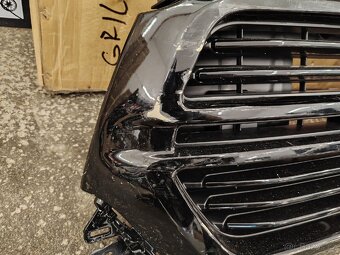 Grill Dodge RAM 1500DT - 2