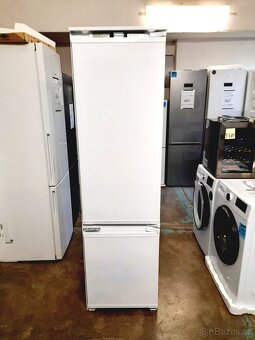 Nová vestavná lednice Grundig, výška 193 cm ZÁRUKA - 2