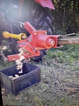 Štěpkovač - drtič na větve - 2