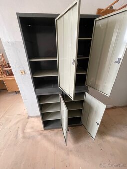 Plechová skřínka - 2