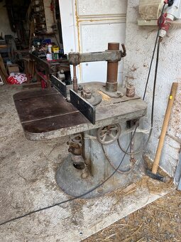 Prodám spodní frézku - 2