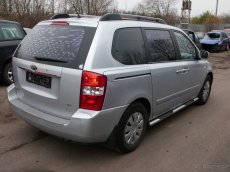 Kia Carnival - 2