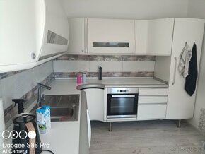 Rohová kuchyňská linka - 2