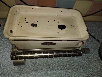 prodám kuchyňskou váhu zn.Trade Mark - 2