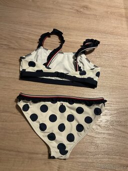 Dívčí plavky Tommy Hilfinger  a O’Neill 10 let - 2