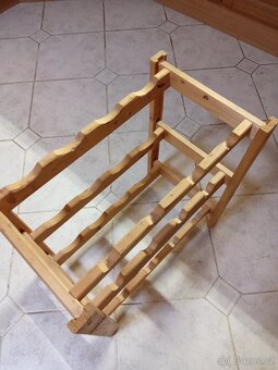 Dřevěný regál na víno - 2