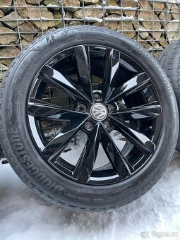 VW Springfield R18, letní Bridgestone 255/45 Multivan - 2