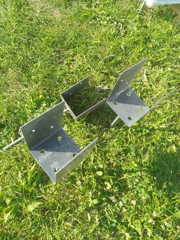 Držák trámů pergoly - 2