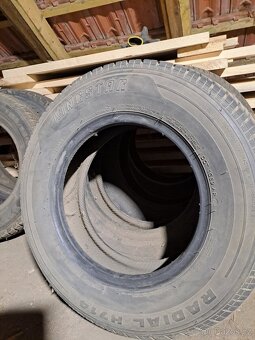 Prodám pneu 165/80R13 - 2