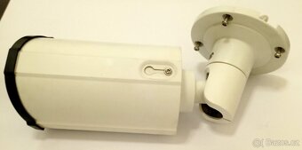 IP kamera Hikvision DS-2CD2620F-I – IR přísvit, PoE - 2