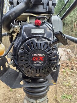 Prodám vibrační pěch Dynapac - 2