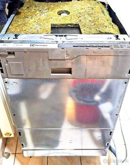 Elektrolux 45cm 5 programů Fuzzy Logic, plně integrovaná - 2