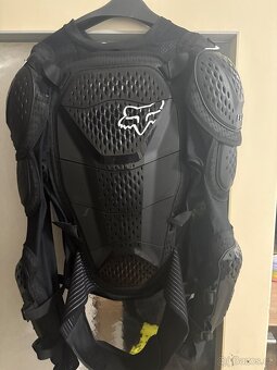 Chránič těla FOX Titan M - 2