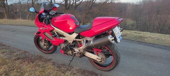 Honda VTR 1000 Firestorm - 2