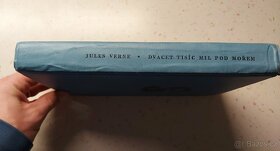 Jules Verne  knihy 4 ks - 2