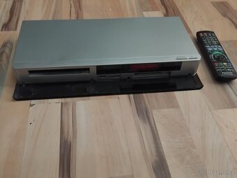 bluerey rekorder panasonic DMR-745EG - 2