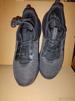 Tenisky Under Armour 46,5 - 2