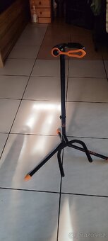 ELEKTROAKUSTICKÁ KYTARA YAMAHA APX 600 - 2