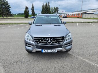 MB ML350 190kW 4x4 r. 2012 najeto 190.000km Tažné 3500kg - 2