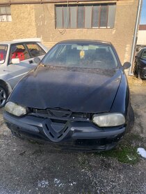 Alfa Romeo 156 veškeré díly z vozů - 2