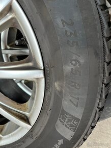 Prodám AL kola z Mazda CX7+ zimní pneu 235/65/17 - 2